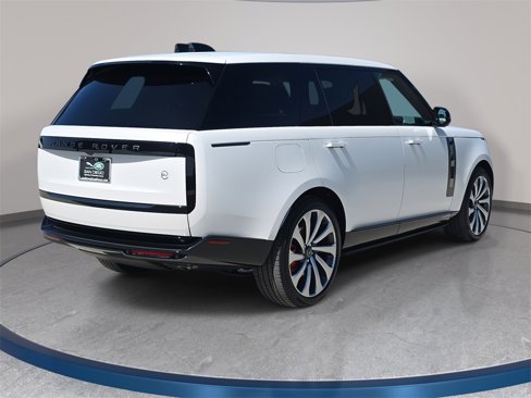 New 2025 Land Rover Range Rover SV image 5
