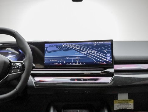 New 2026 BMW i5 eDrive40 w/ Premium Package image 13