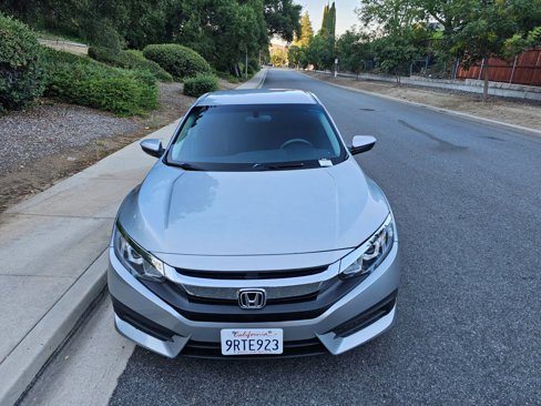 Used 2018 Honda Civic LX image 9