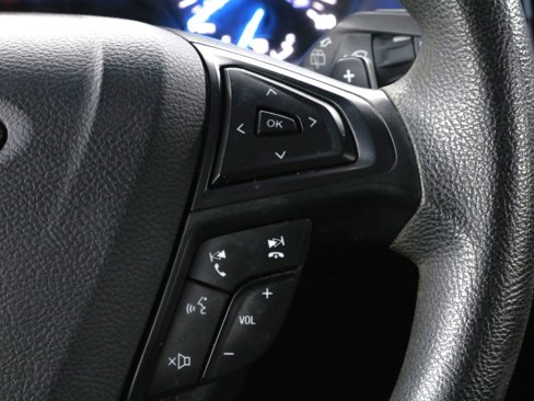 Used 2017 Ford Edge SE image 53