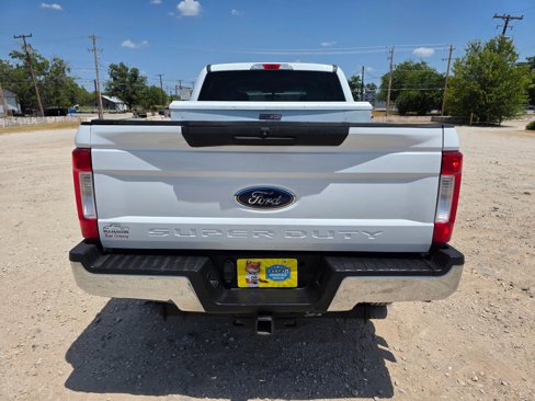 Used 2018 Ford F250 XLT image 7