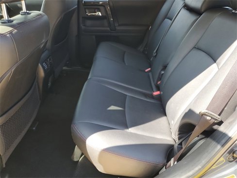 Used 2024 Toyota 4Runner TRD Off-Road Premium image 27