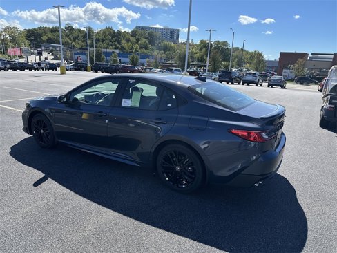 New 2026 Toyota Camry SE image 3
