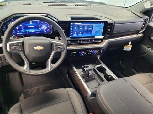 New 2025 Chevrolet Silverado 1500 LT image 7