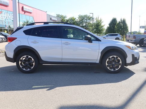 Used 2022 Subaru Crosstrek 2.0i image 11