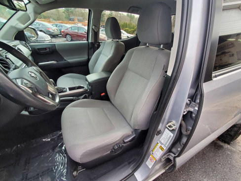 Used 2019 Toyota Tacoma SR5 image 9