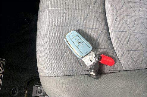 Used 2019 Toyota RAV4 XLE image 10