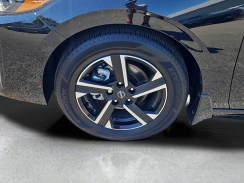 Used 2025 Nissan Sentra SV image 22