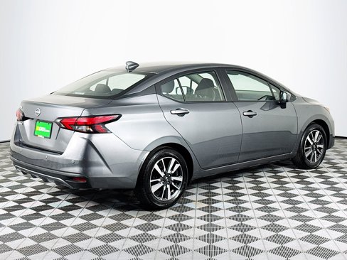 Used 2025 Nissan Versa SV image 13