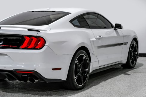 Used 2019 Ford Mustang GT Premium w/ Equipment Group 401A image 17