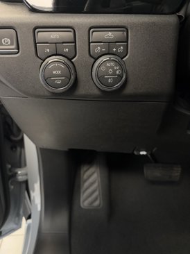 New 2025 Chevrolet Silverado 1500 RST w/ Convenience Package II image 14