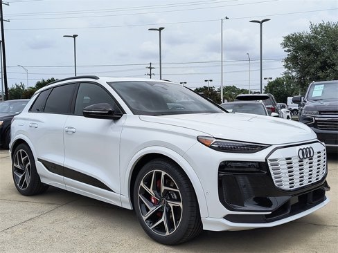 New 2025 Audi SQ6 e-tron Premium Plus image 6