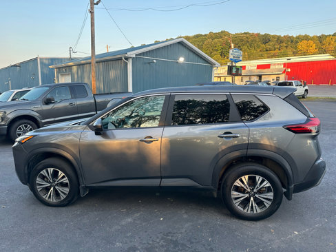 Used 2023 Nissan Rogue SV image 8