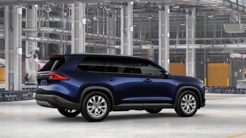 New 2025 Toyota Grand Highlander AWD Hybrid image 13