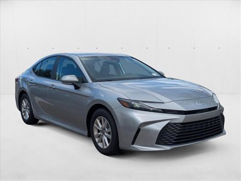 New 2025 Toyota Camry LE image 6