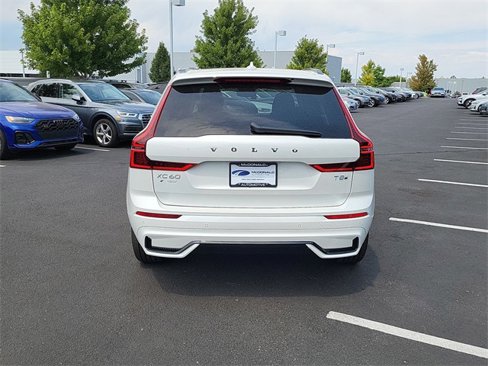 New 2026 Volvo XC60 T8 Plus w/ Climate Package image 4