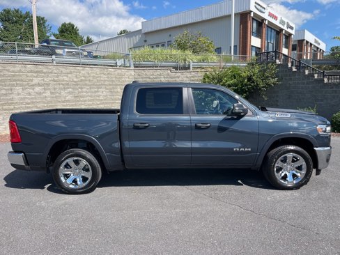 New 2026 RAM 1500 4x4 Crew Cab image 4