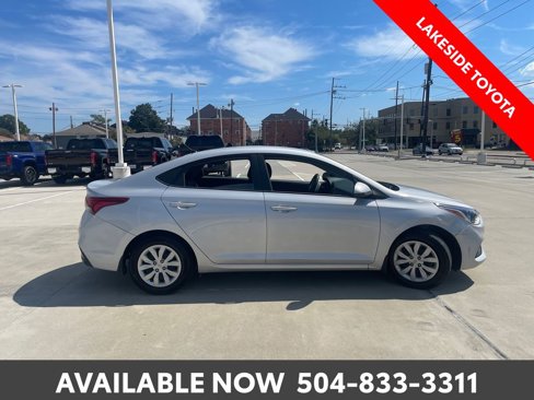 Used 2021 Hyundai Accent SE image 6