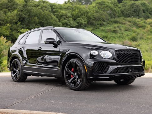 New 2025 Bentley Bentayga image 14