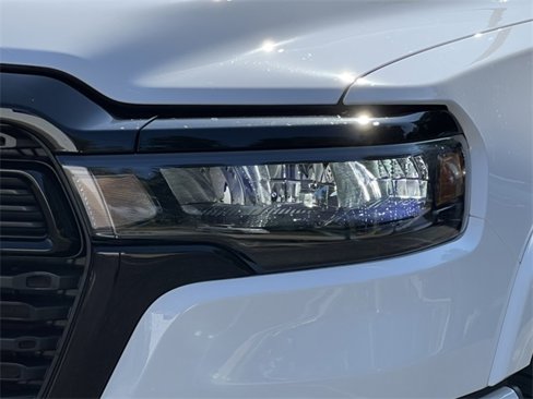 New 2026 RAM 1500 4x4 Crew Cab image 41