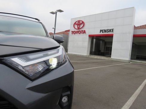 Certified 2025 Toyota RAV4 XLE Premium image 4