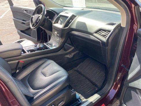 Used 2019 Ford Edge Titanium w/ Cold Weather Package image 25