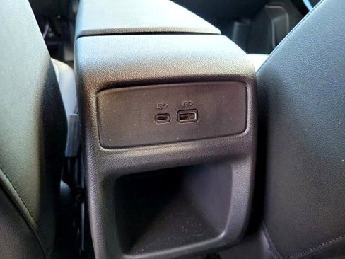 Used 2025 Chevrolet Trax LT w/ Driver Confidence Package image 11