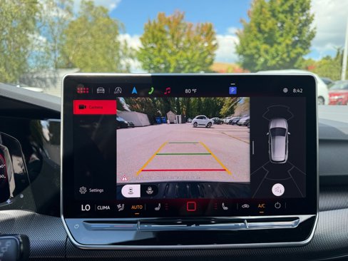 New 2025 Volkswagen GTI SE image 19
