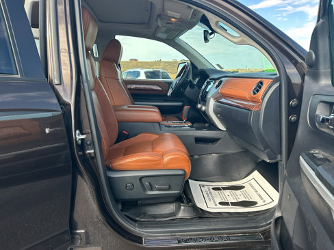 Used 2020 Toyota Tundra 1794 Edition image 12