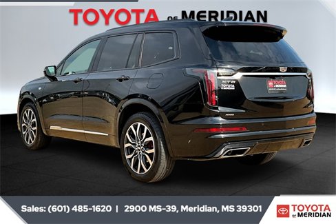 Used 2024 Cadillac XT6 Sport image 2