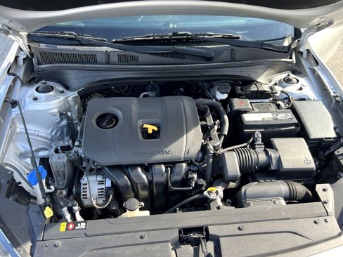 Used 2019 Kia Forte LXS image 17