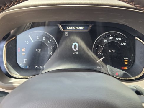 New 2025 RAM 2500 Limited image 15