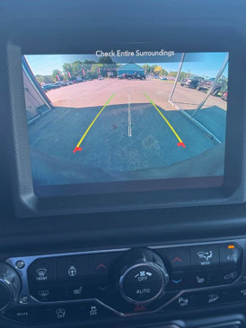Used 2019 Jeep Wrangler Unlimited Sahara w/ Advanced Safety Group image 23