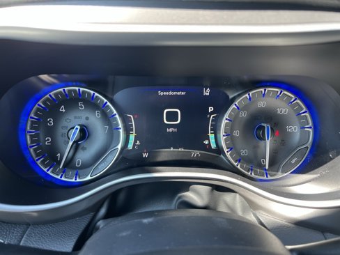 New 2026 Chrysler Pacifica Select image 34