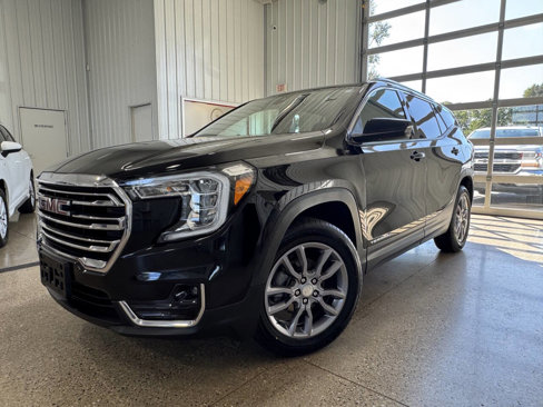 Used 2024 GMC Terrain SLT image 6
