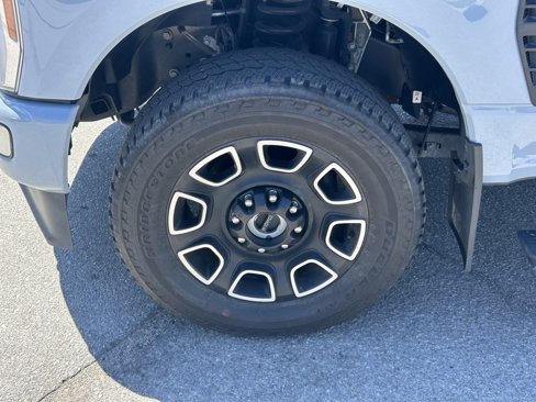 Used 2024 Ford F250 Platinum image 13