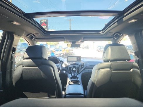 Used 2022 Acura RDX A-Spec image 2