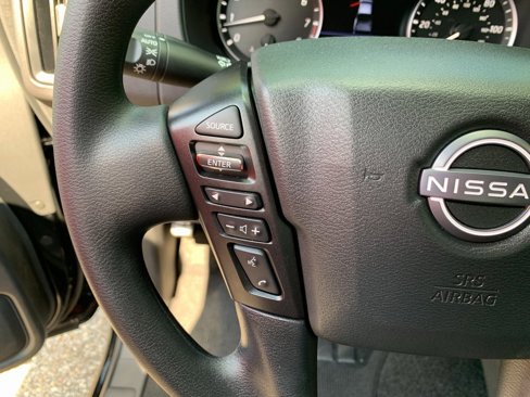 Used 2025 Nissan Frontier S image 12