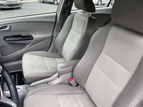 Used 2012 Honda Insight EX image 30