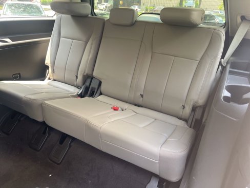 Used 2021 Ford Expedition XLT image 24