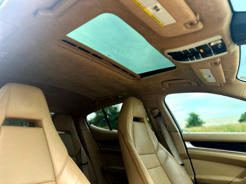 Used 2010 Porsche Panamera Turbo image 33