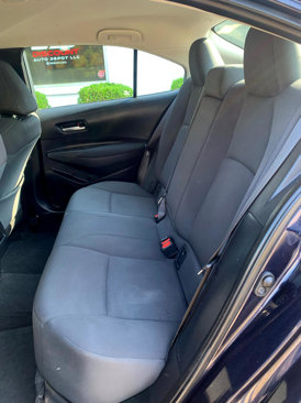 Used 2021 Toyota Corolla LE w/ LE Convenience Package image 8