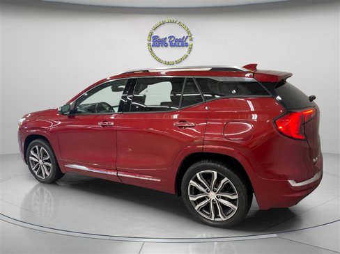 Used 2019 GMC Terrain Denali w/ Advanced Safety Package image 5