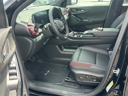New 2026 Chevrolet Equinox RS w/ LPO, Floor Liner Package image 10