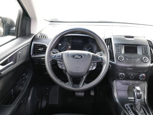 Used 2017 Ford Edge SE image 10