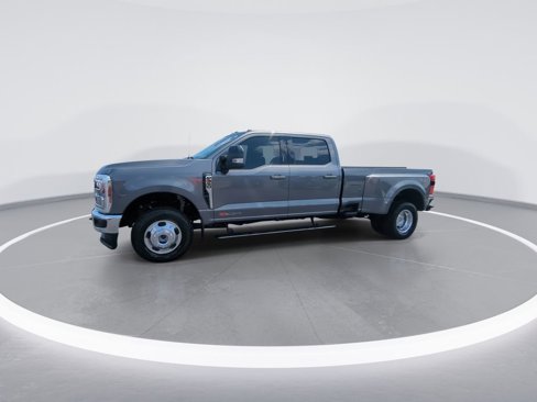 Used 2024 Ford F350 Lariat w/ Lariat Ultimate Package image 4
