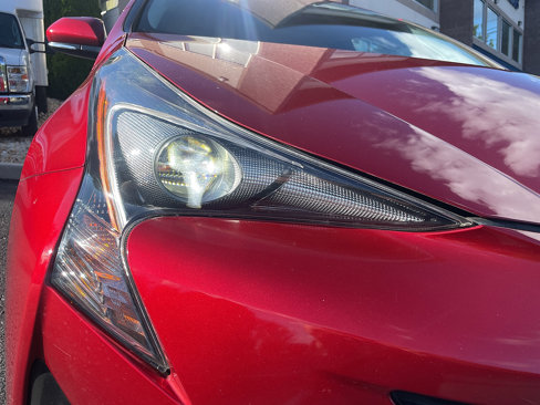 Used 2016 Toyota Prius Three image 12
