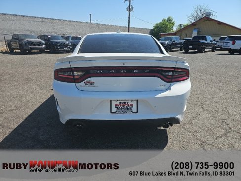 Used 2022 Dodge Charger GT image 6