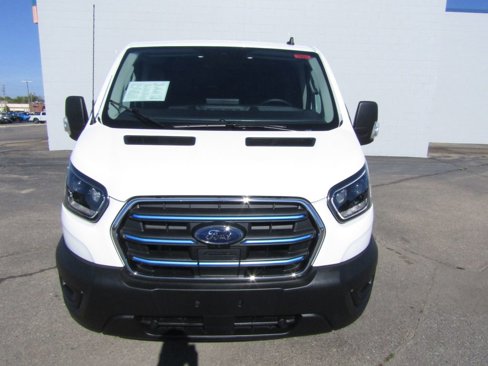 Used 2024 Ford E-Transit Low Roof image 3