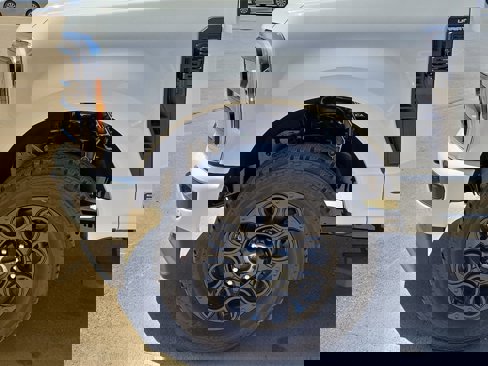 New 2025 Ford F250 Lariat w/ Lariat Ultimate Package image 16